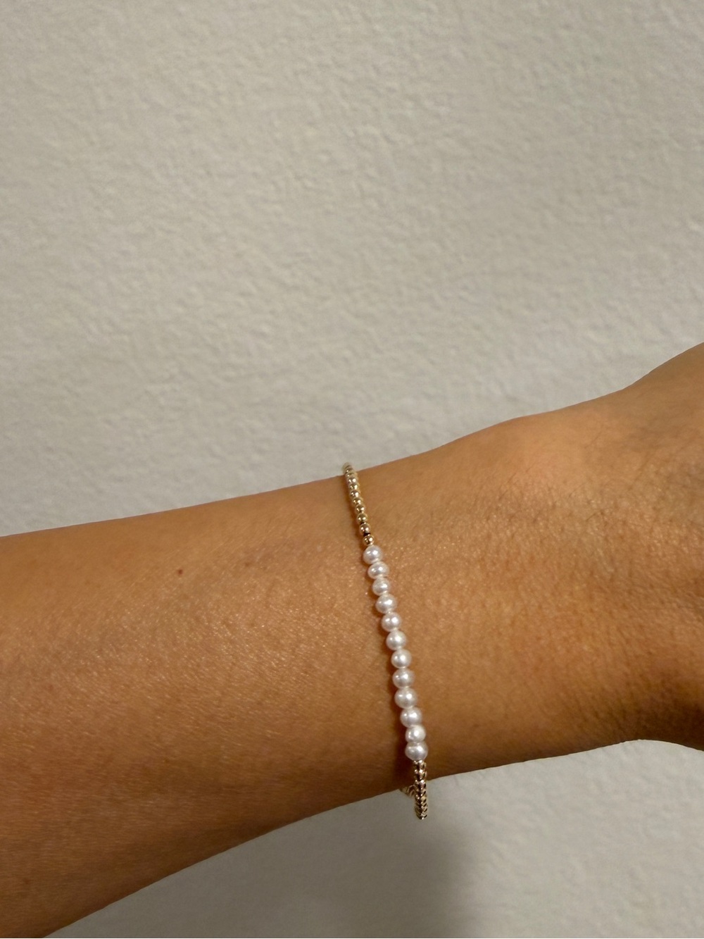 *2MM* Gold Beads w/ 3mm Pearl beads Bracelet